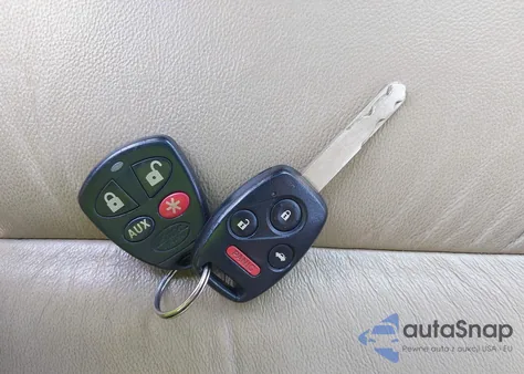 2010 Honda Accord 3.5 Ex-L из США, поврежденный, VIN 1HGCP3F86AA030687